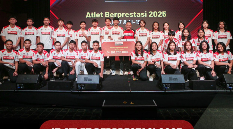 Salut! Delapan Murid SMA NU Al Ma’ruf Kudus Terima Penghargaan Atlet Berprestasi PB Djarum 2025