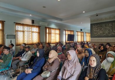 SMA NU Al Ma’ruf Kudus Gelar Penerimaan Hasil Belajar TP 2025/2026 dan Berikan Beasiswa bagi Siswa Berprestasi