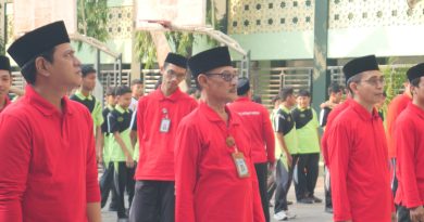 SMA NU Al Ma’ruf Kudus Semarakkan HUT ke-81 RI dengan Beragam Lomba, Eratkan Kebersamaan Sivitas Akademika