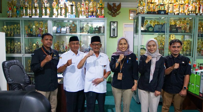 Belajar Demokrasi Sejak Dini: Aksi Nyata Pelajar SMA NU Al Ma’ruf Kudus dalam Pilketos Serentak