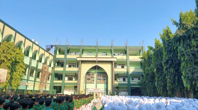 SMA NU Al Ma’ruf Kudus Laksanakan PSTS Gasal 2026/2027, Tanamkan Disiplin dan Tanggung Jawab dalam Belajar